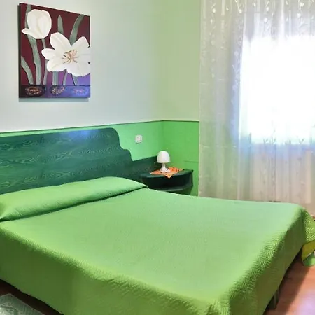 Mitzixeddas Sa Domu De Braxia Màndas